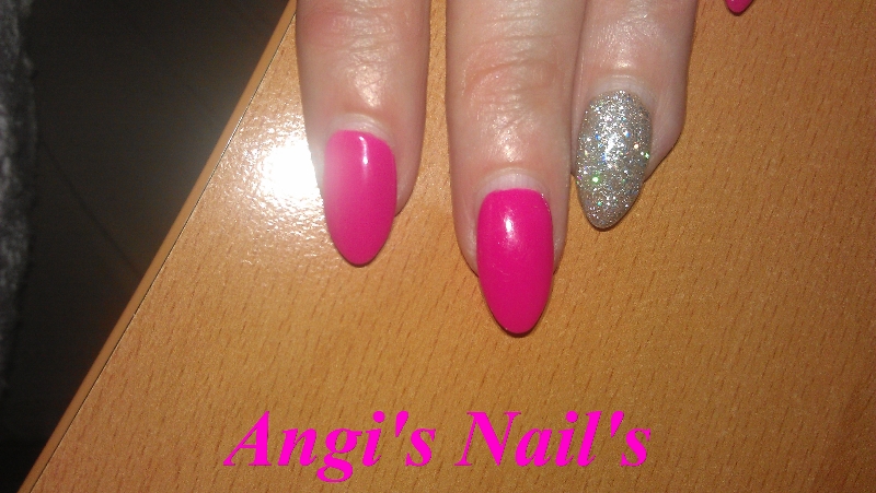 2 1/2 week's of Acrylic Nail growth on my own nails :-) x | Angis Nails